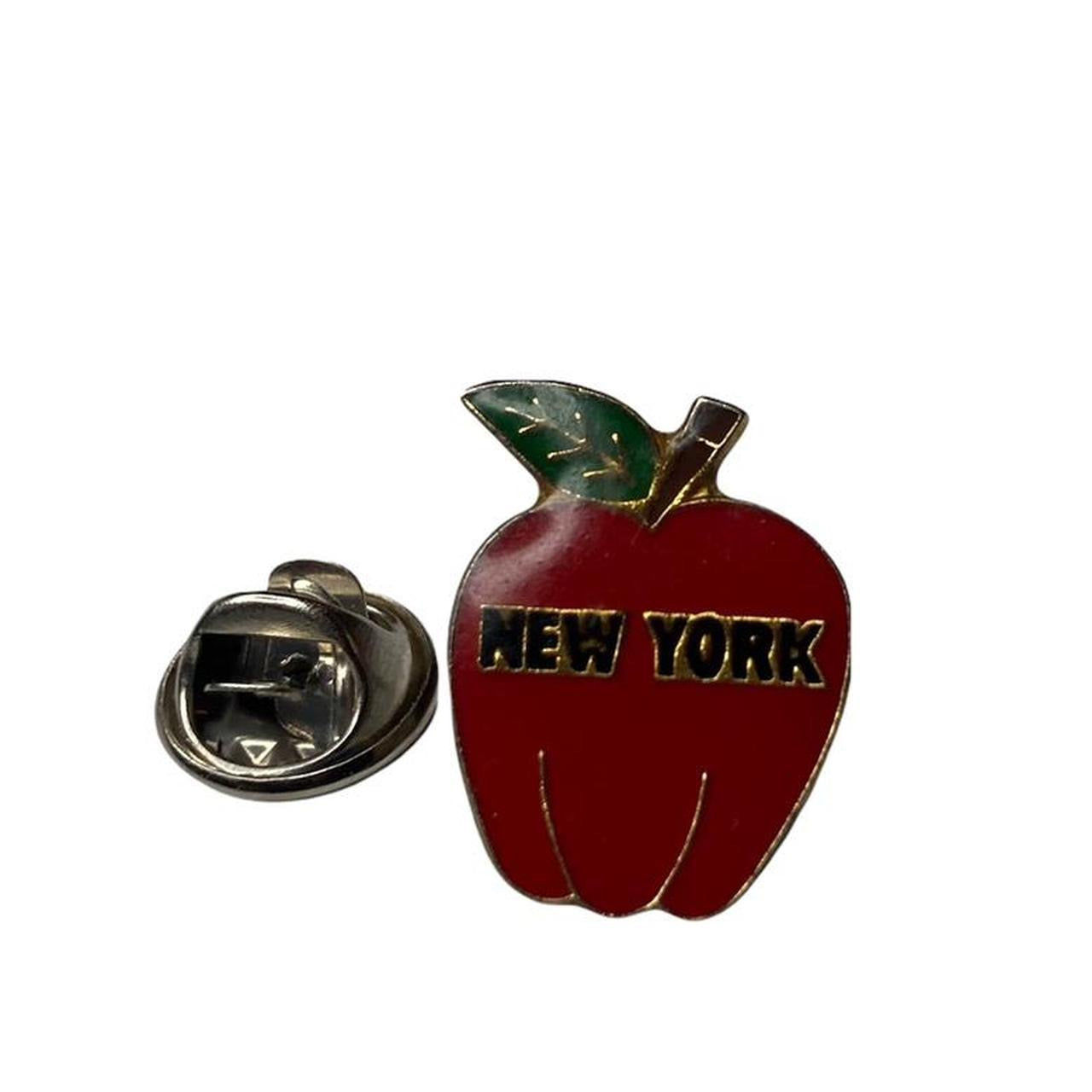 70s Vintage New York lapel pin
